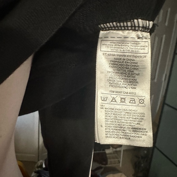 Adidas long sleeve crop hoodie in size XS. Black front. Pink and white sleeves - Picture 9 of 11